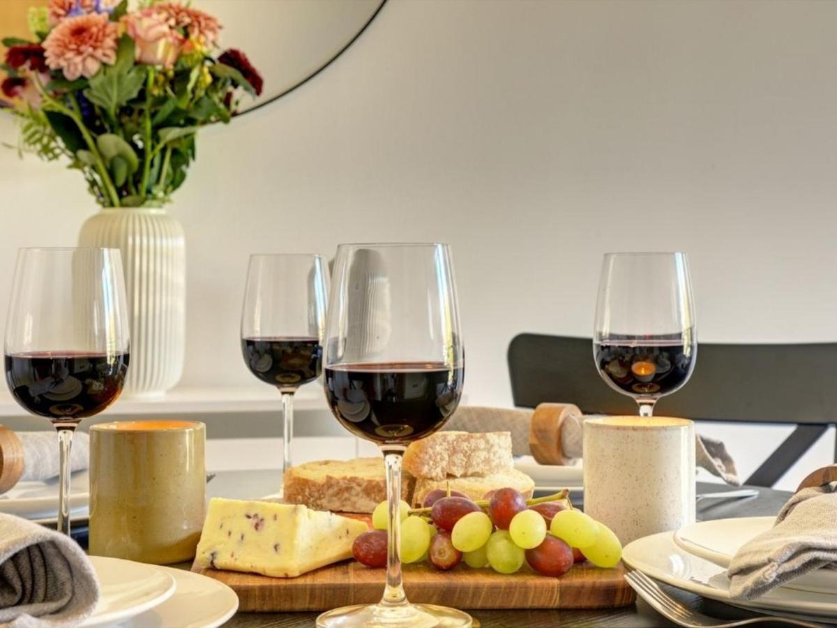 The Clement Apartment Stylish Two Bedroom Apartment Very Close To The Birmingham Arena エクステリア 写真